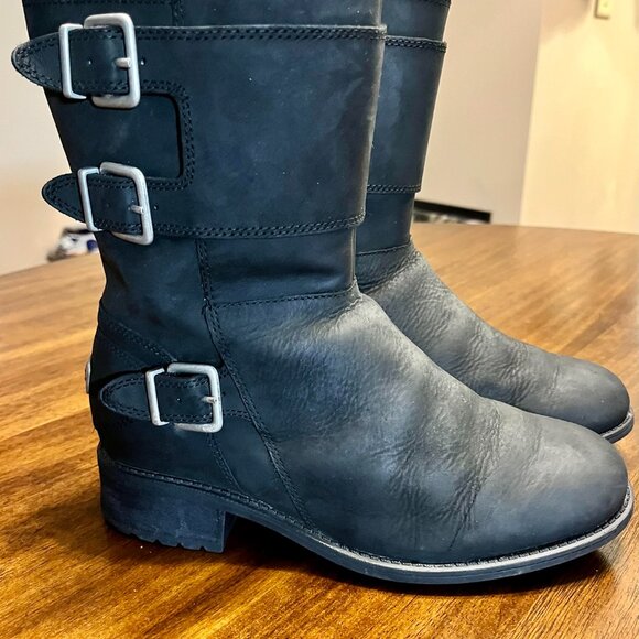 UGG Wilcox Water Resistant Black Leather Wool Lining Biker-Style Boots Size 7 - Picture 2 of 7